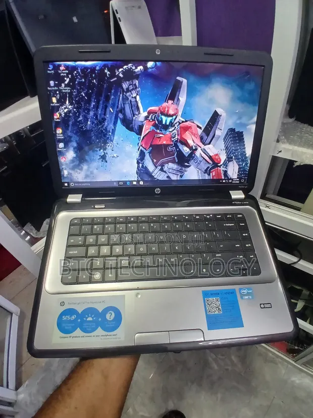 HP Pavilion G6 Laptop - 8GB RAM, 640GB SSHD, Intel Core i3 - 1