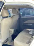 Toyota Yaris Base Sedan 2011 White - 1