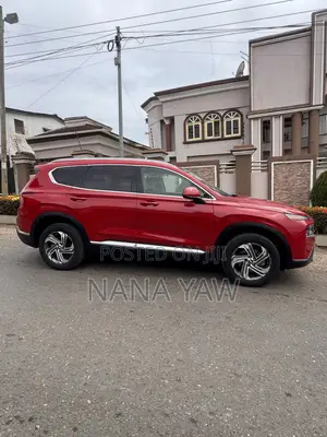 2022 Hyundai Santa Fe SE Red