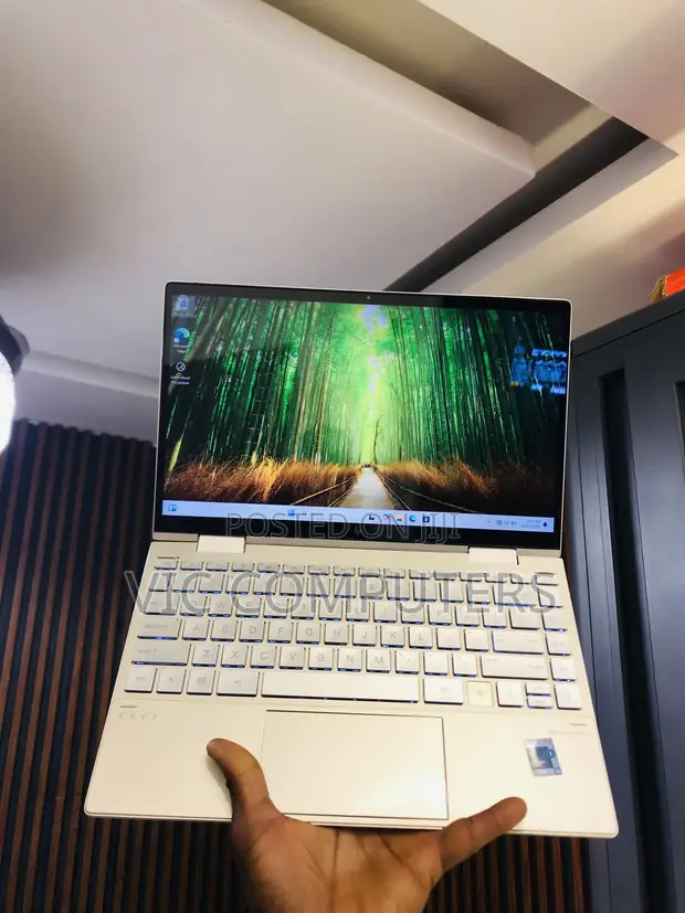 HP Envy 13 x360 Convertible Laptop - Core i5, 8GB RAM, 256GB SSD - 1
