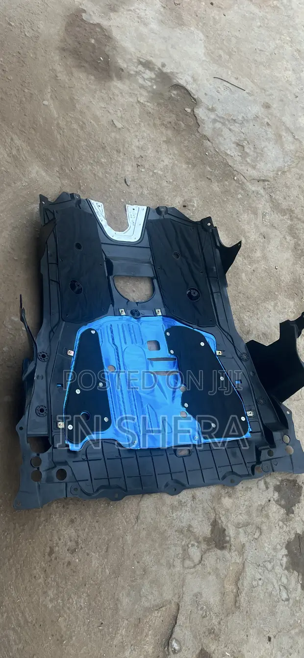 Honda Civic Under Panel Engine Cover (2016-2021) - 1