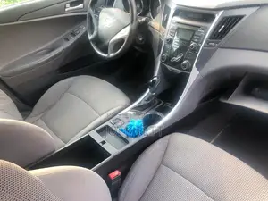 Hyundai Sonata 2011 Black