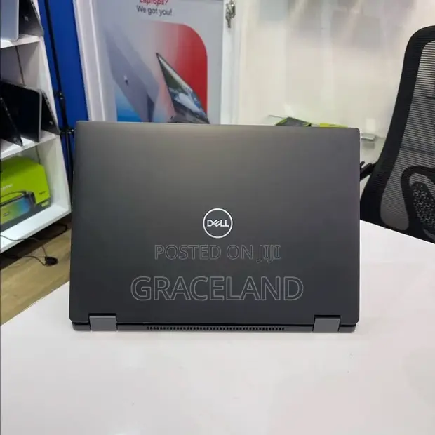 Dell Latitude 7390 2-in-1 Laptop - 1