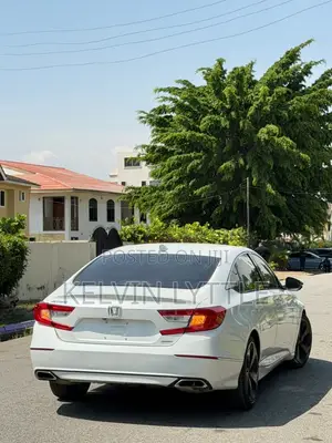 2018 Honda Accord Touring 2.0T