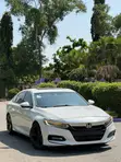 2018 Honda Accord Touring 2.0T - 4