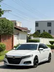2018 Honda Accord Touring 2.0T - 5