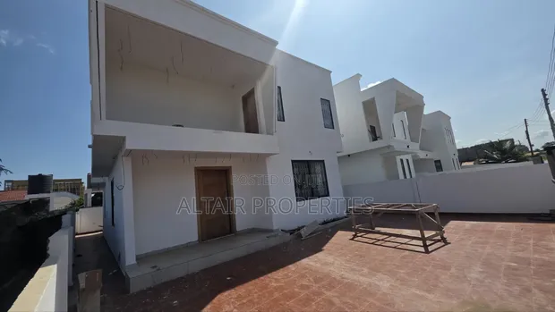 4 Bedroom House with Boys Quarters for Sale in East Legon Ogbojo - 1
