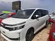 Toyota Voxy V 2WD 8-Seater 2015 White - 5