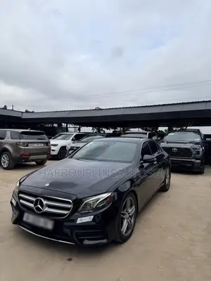 2017 Mercedes-Benz E300 4Matic AWD Sedan