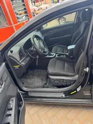 Toyota Voxy V 2WD 7-Seater 2015 Black