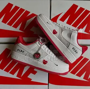 Nike Air Force 1 Sneakers