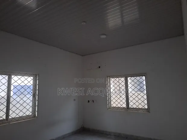 Mini Flat for Rent in Ike Property, Lashibi - 1