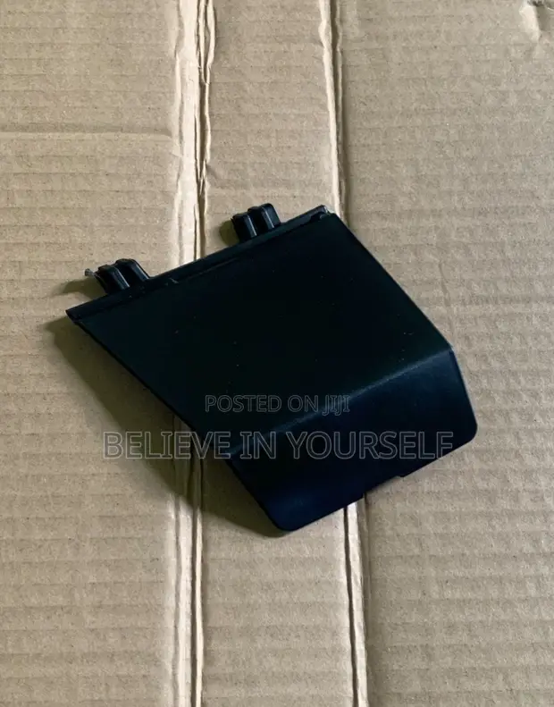 Mitsubishi Outlander Towing Cover (2022-2025) - 1