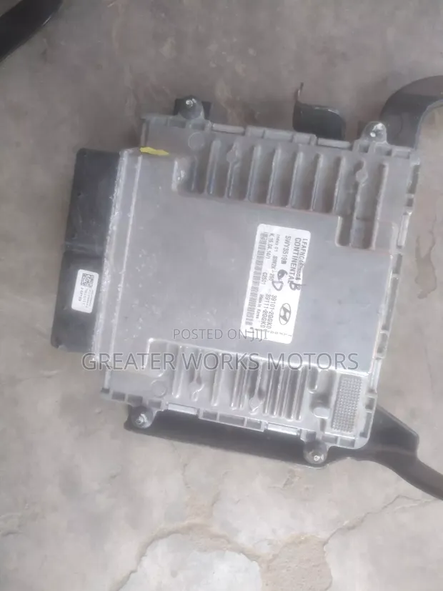 Hyundai Sonata Engine Control Unit (ECU) - 1