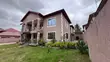 10-Bedroom House for Rent in Adjiriganor - 2