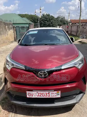 2018 Toyota C-HR XLE Premium FWD 2.0L Red