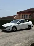 Hyundai Elantra Limited 2022 White - 5