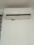 LG 1.0 HP Smart Inverter Air Conditioner - 2