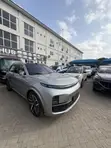 Li Auto L9 1.5 Hybrid AWD 2022 Gray - 3