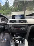 BMW 320i Sedan RWD 2015 Blue - 4
