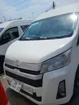 13 Seater Toyota Hiace Van for Rent - 1