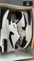 Original Nike Sneakers - Brand New - 3