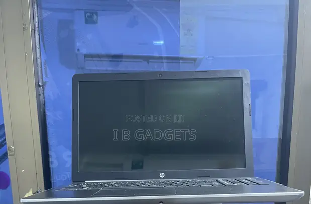 HP Laptop 15, 8GB RAM, Intel Core i3, 500GB SSD+HDD - 1