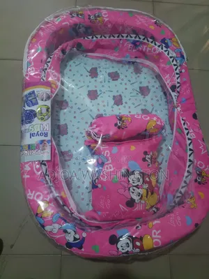 Brand New Baby Bed for Newborns