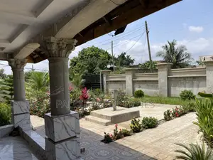 5 Bedroom House for Sale in Ahodwo Odaso, Kumasi