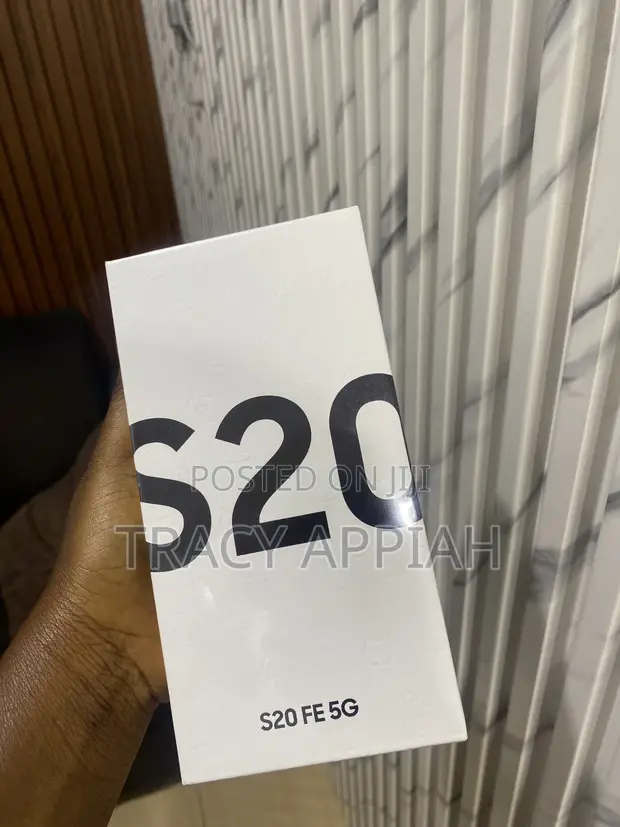 Samsung Galaxy S20 128GB Black - 1
