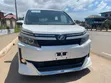 Toyota Voxy V 4WD 8-Seater 2015 White - 1