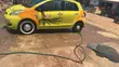 Toyota Yaris Base Hatchback 2010 Yellow - 2