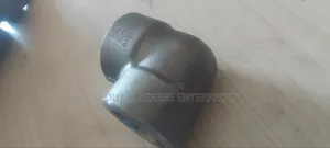 SW 3000lb Elbows 1"