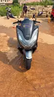 Honda PCX 125 2024 Green - 1