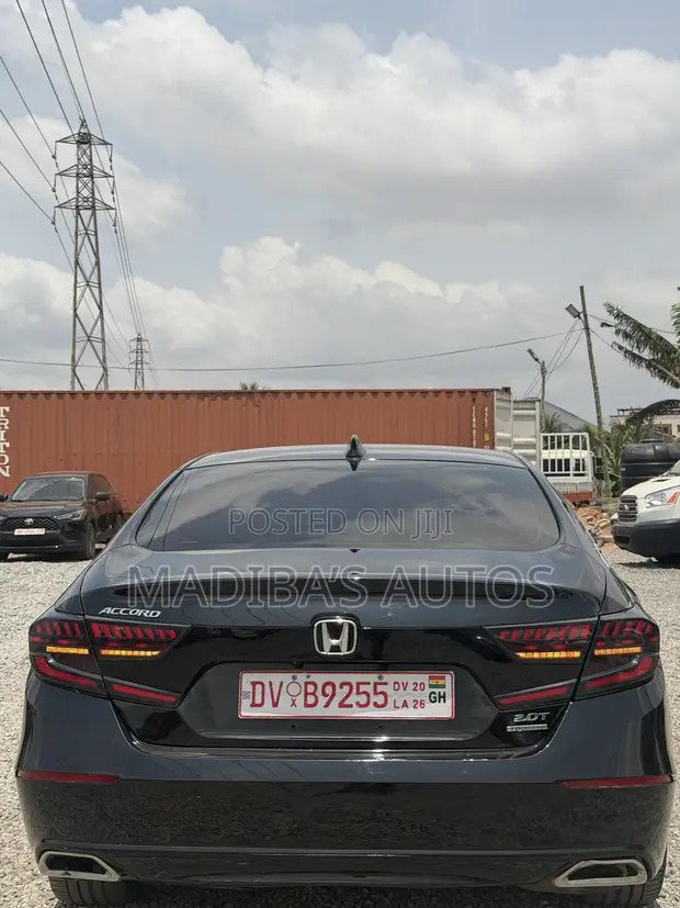 Honda Accord Touring 2.0T 2022 Black - 1