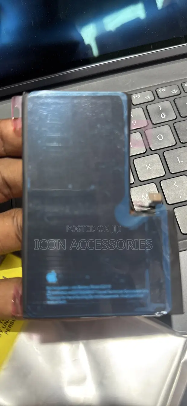 Original iPhone 16 Pro Max Battery - 1