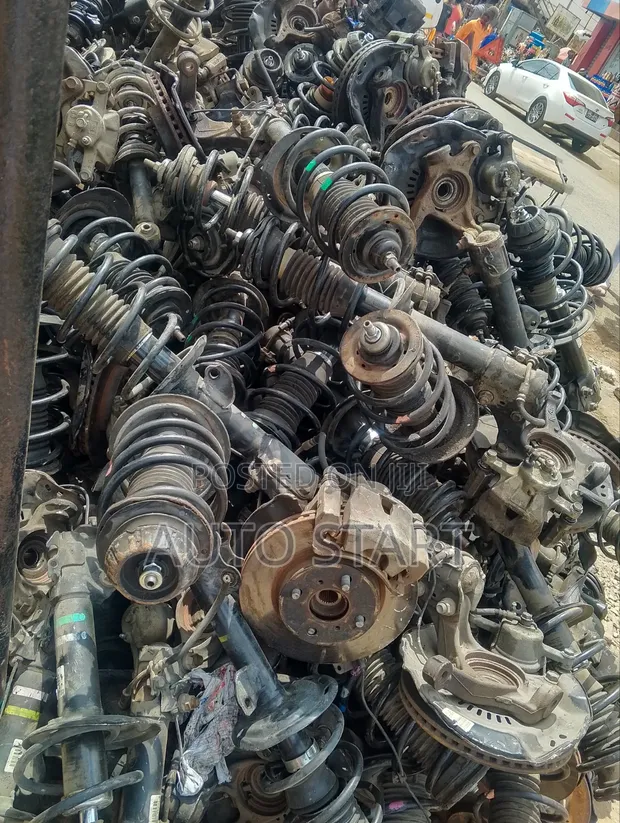 Toyota Vitz Front Shock Absorbers (Used) - 1