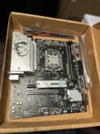 MSI B650M Gaming WiFi Motherboard + Ryzen 5 8400F AM5 CPU - 3