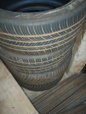 Used Tires 245/45 R19 (Set of 4)