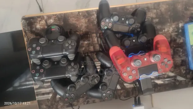 Sony PlayStation 4 Controllers (Used) - 1