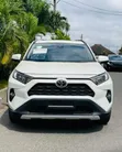 Toyota RAV4 XLE AWD 2020 White - 2