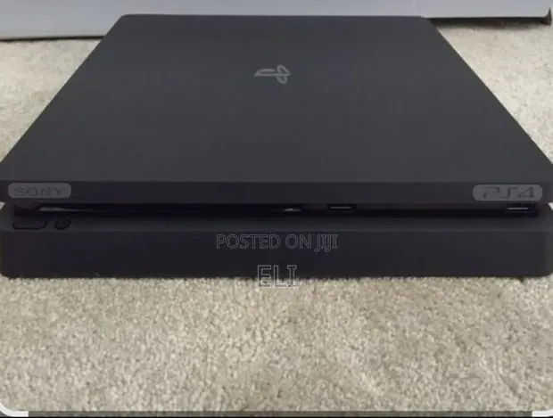 Playstation 4 Slim Console - 1