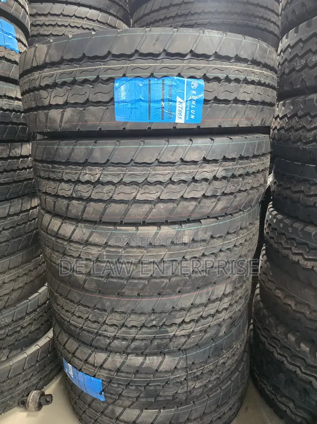 Double Coin Kunlun 315/80 R22.5 22PR Tires - 1
