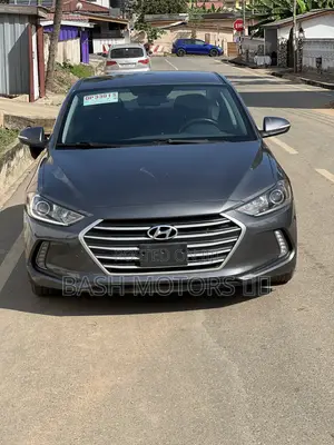 2018 Hyundai Elantra SE Sedan