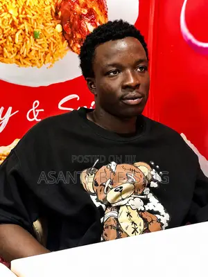 Customer Service CV - Hardworking Male, SHS Graduate
