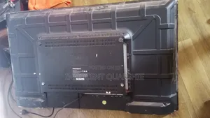 Nasco 32-inch TV (For Parts/Repair)