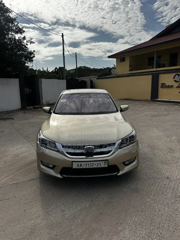 Honda Accord 2015 Brown - 1