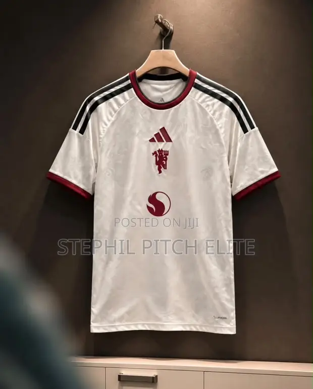 Manchester United Jersey - 1