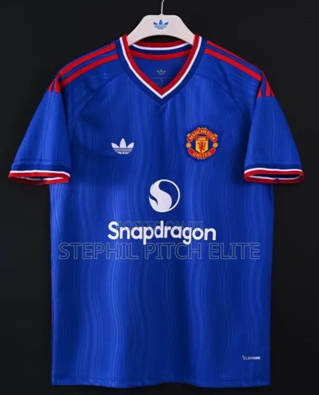 Manchester United 2026/27 Away Jersey - 1