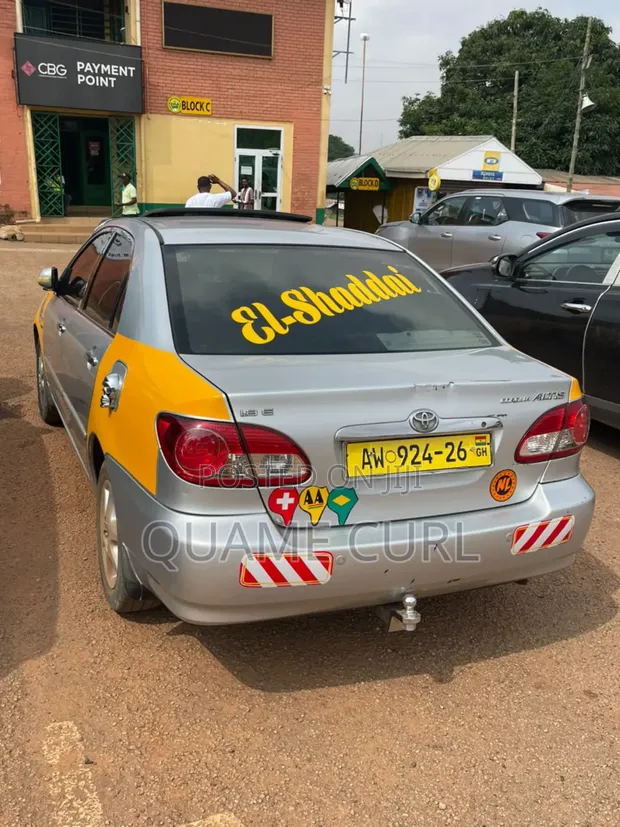 Toyota Corolla 1.8 2008 Silver - 1
